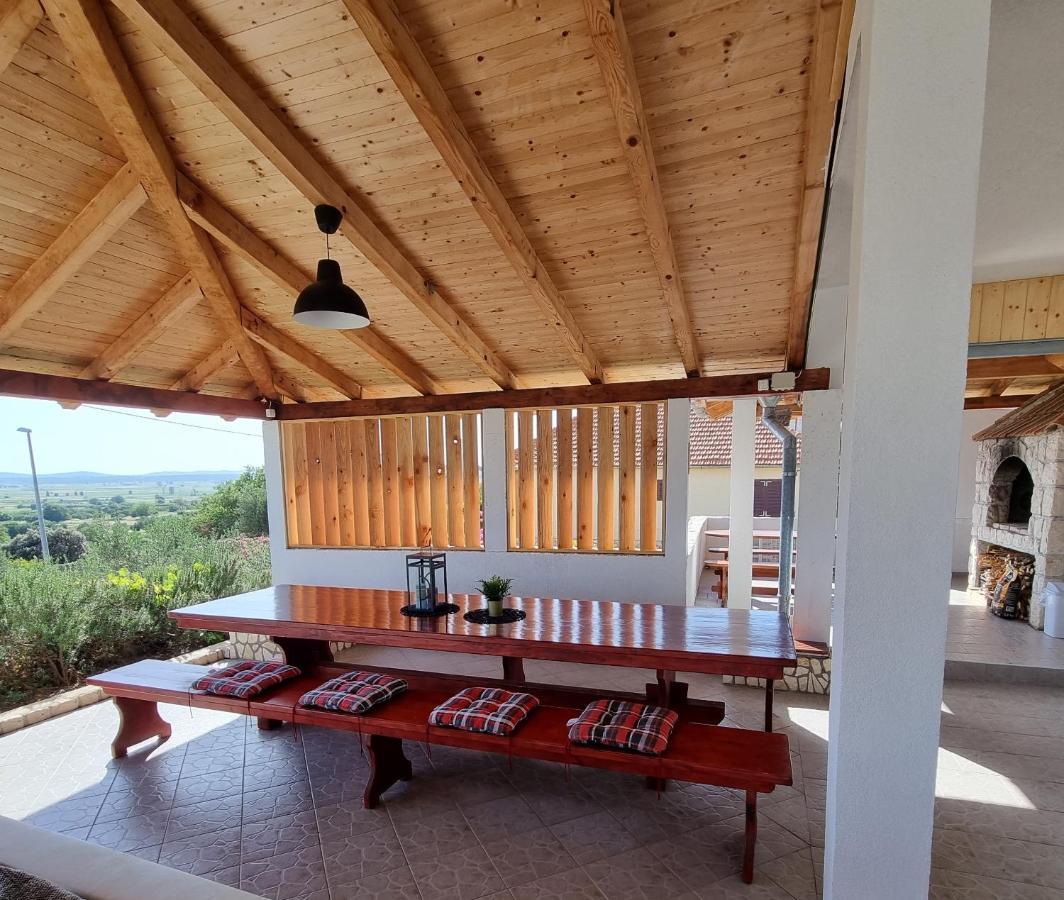 Holiday home House Da & Do Pakostane